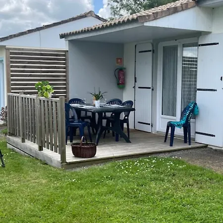 06 - La Tourterelle - Village Holiday home